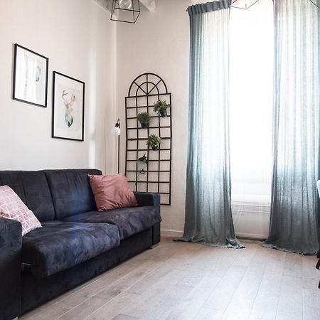 Youhosty - Correggio 12 Milano Eksteriør bilde