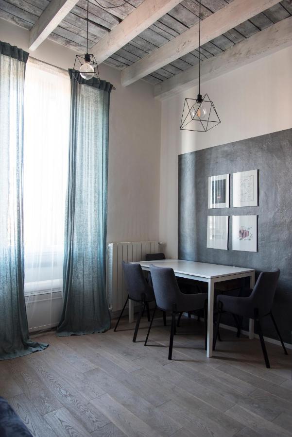 Youhosty - Correggio 12 Milano Eksteriør bilde
